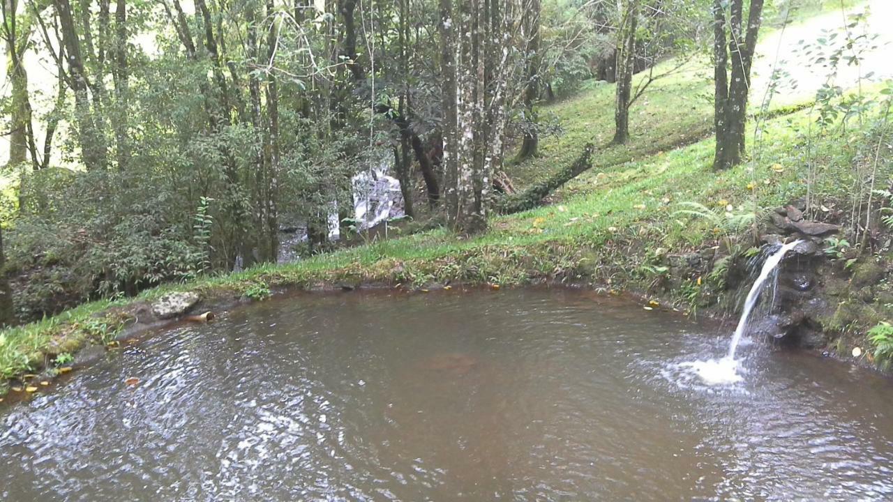 Pousada Recanto Da Vitoria Goncalves Exterior photo