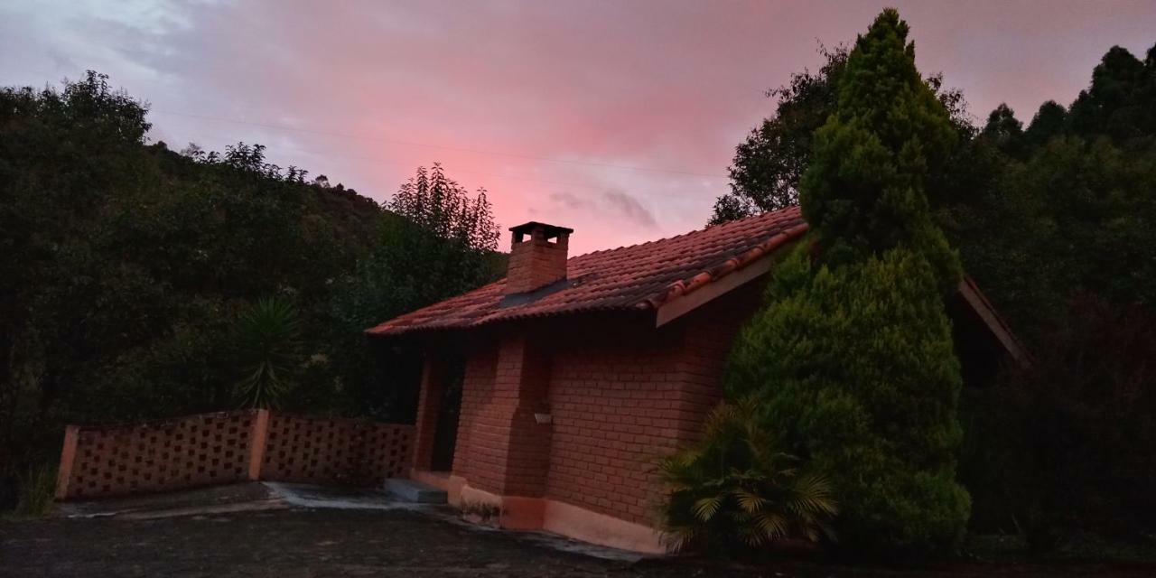 Pousada Recanto Da Vitoria Goncalves Exterior photo